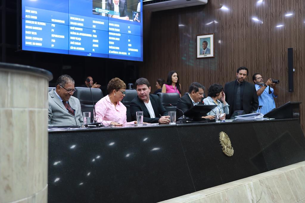 Alex Chiodi propõe 3 indicações na primeira reunião Plenária de 2024